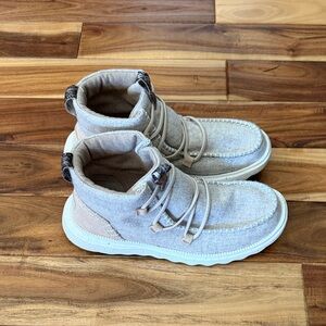 Hey Dude Light Beige Ankle Boots